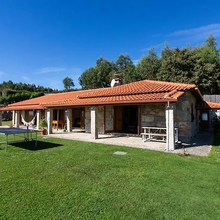 Luxury Spacious Farmhouse With Great Land Viewa * Селорику-ди-Башту